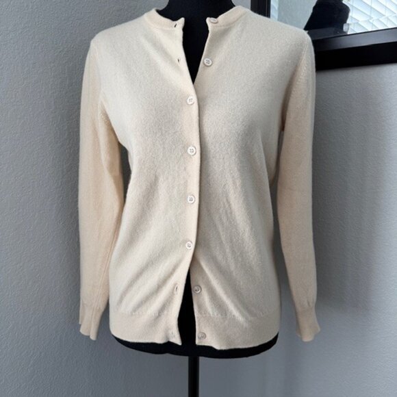 VINTAGE Glenmac Beige Cream 100% Cashmere Cardigan Sweater Small - Picture 2 of 14